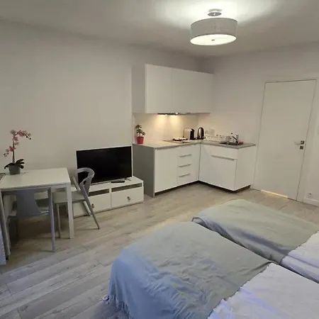 Liberty Square Deluxe Apartment Poznan