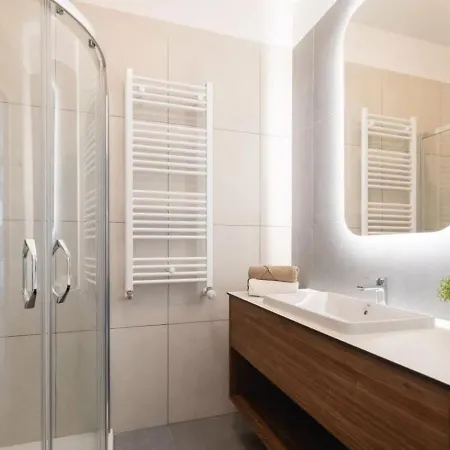 Liberty Square Deluxe * Poznań