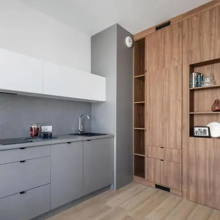 Liberty Square Deluxe Poznań